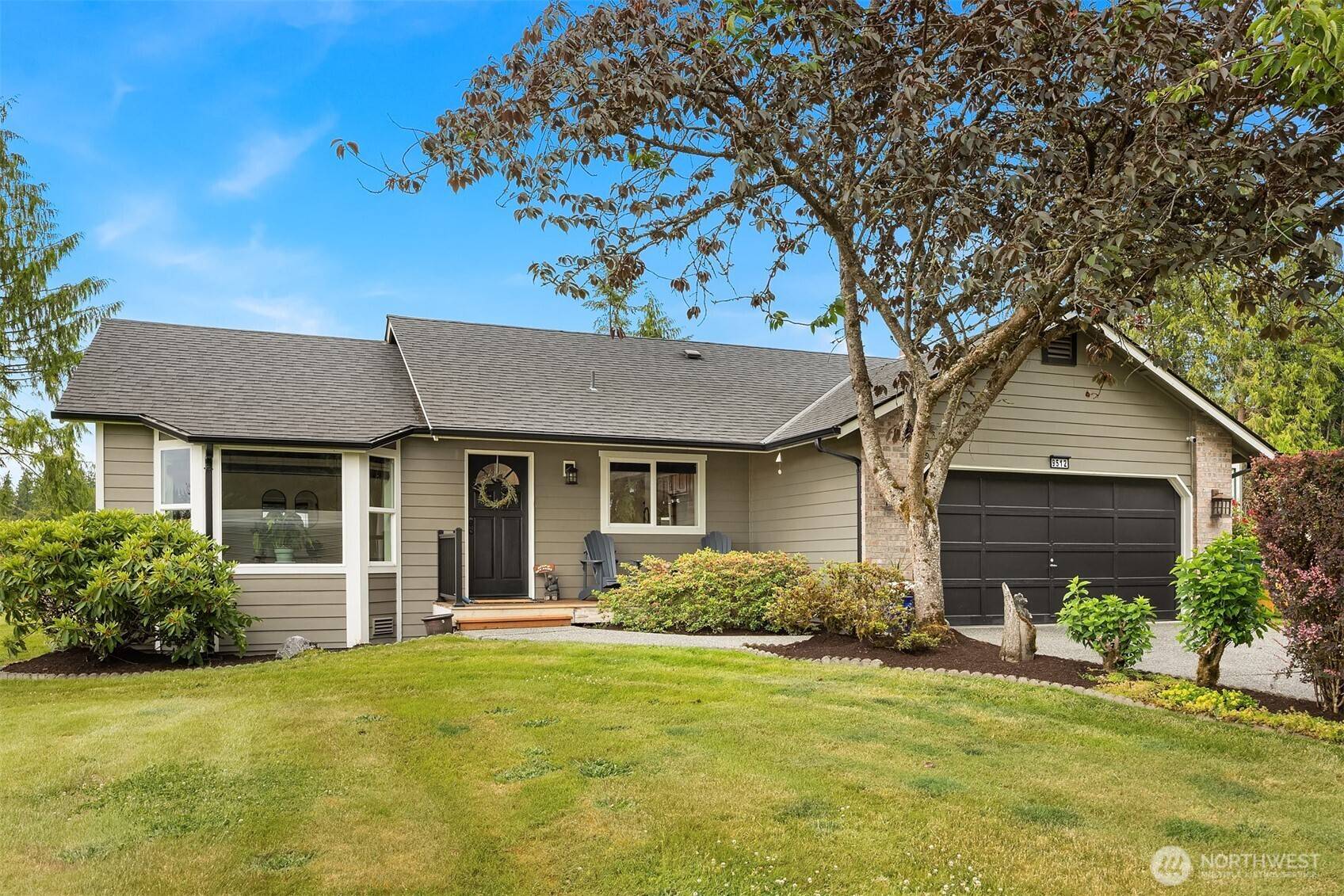9512 Woods PL, Snohomish, WA 98296