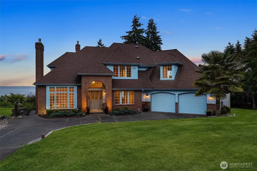 9673 NE Pilot CT, Kingston, WA 98346