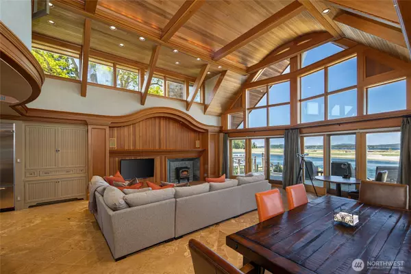 Lopez Island, WA 98261,170 Weeks Point WAY