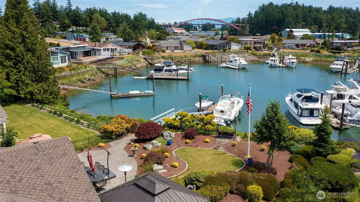 La Conner, WA 98257,153 Swinomish DR