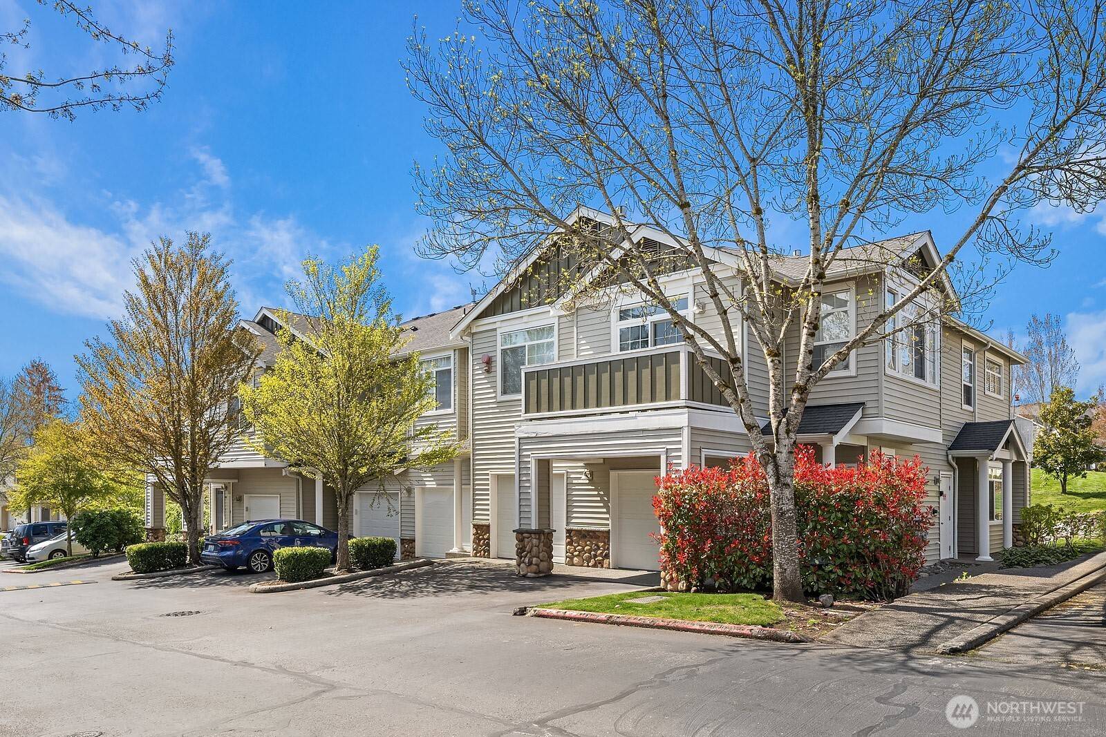 1855 Trossachs BLVD SE #1401, Sammamish, WA 98075