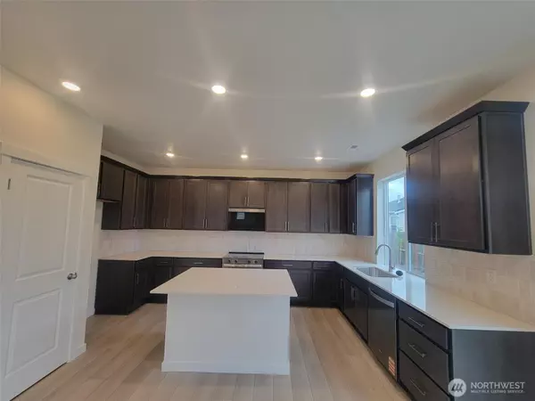 Buckley, WA 98321,801 Smith ST #34