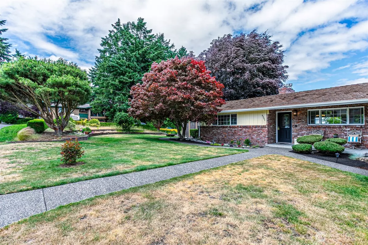 Tacoma, WA 98422,6301 Agnes RD NE
