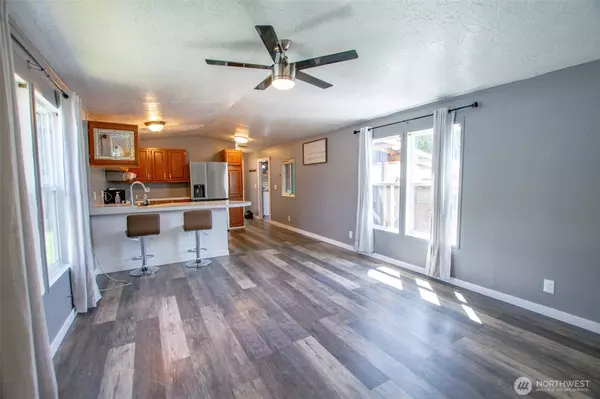 Hoquiam, WA 98550,2000 Broadway AVE #13