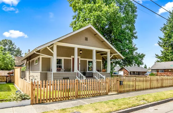 908 E 5th ST, Arlington, WA 98223