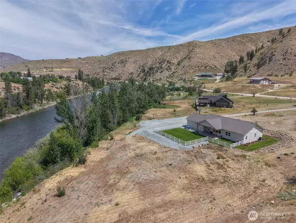 87 Burma RD, Methow, WA 98834