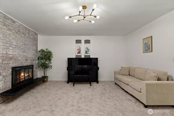 Renton, WA 98059,18020 SE 146th ST