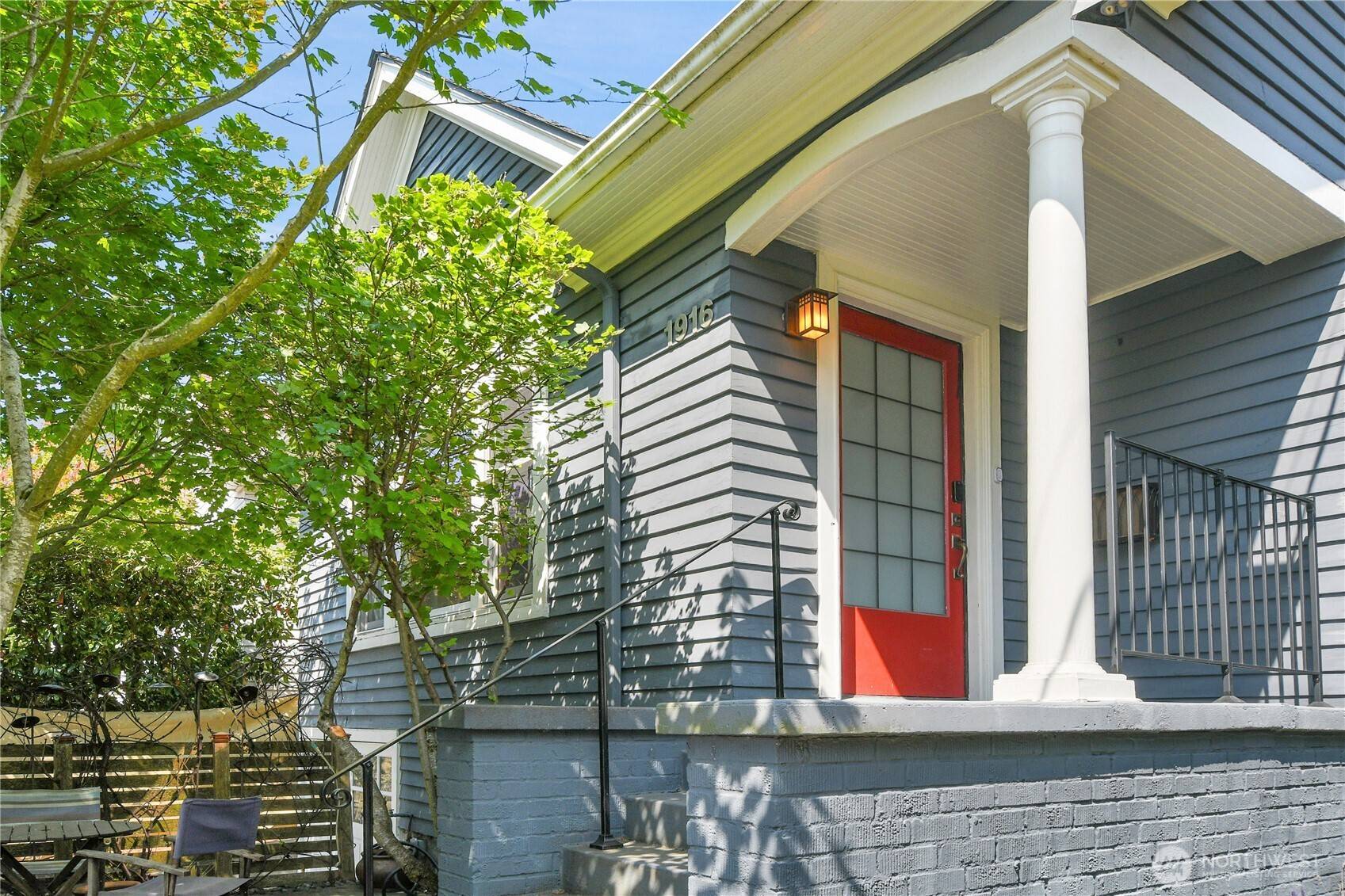 1916 11th AVE W, Seattle, WA 98119