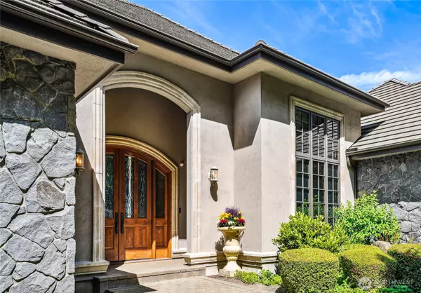 Bellevue, WA 98006,6560 169th PL SE