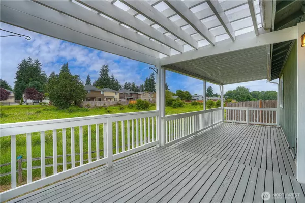 20614 6th Avenue Ct E, Spanaway, WA 98387