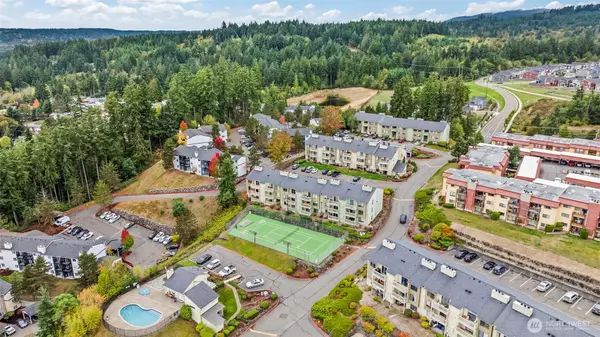 Bremerton, WA 98312,1780 W Sunn Fjord LN #E301