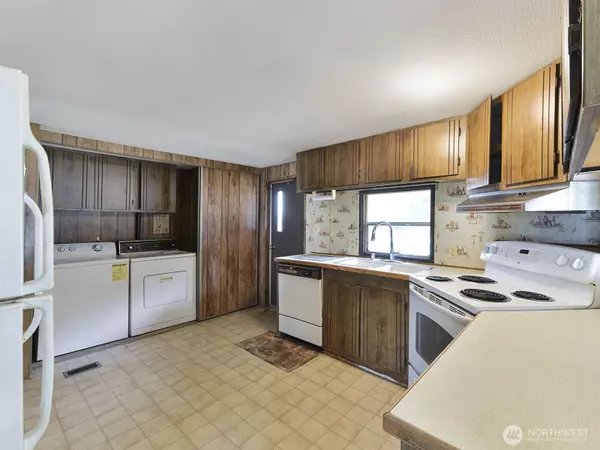 Spanaway, WA 98387,20725 9th AVE E #6