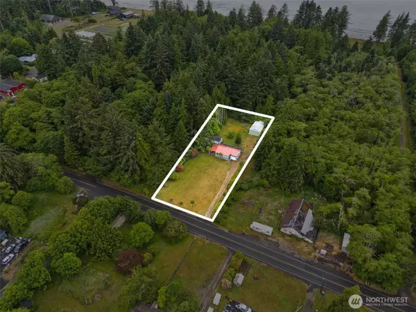 South Bend, WA 98586,435 Bay Center RD