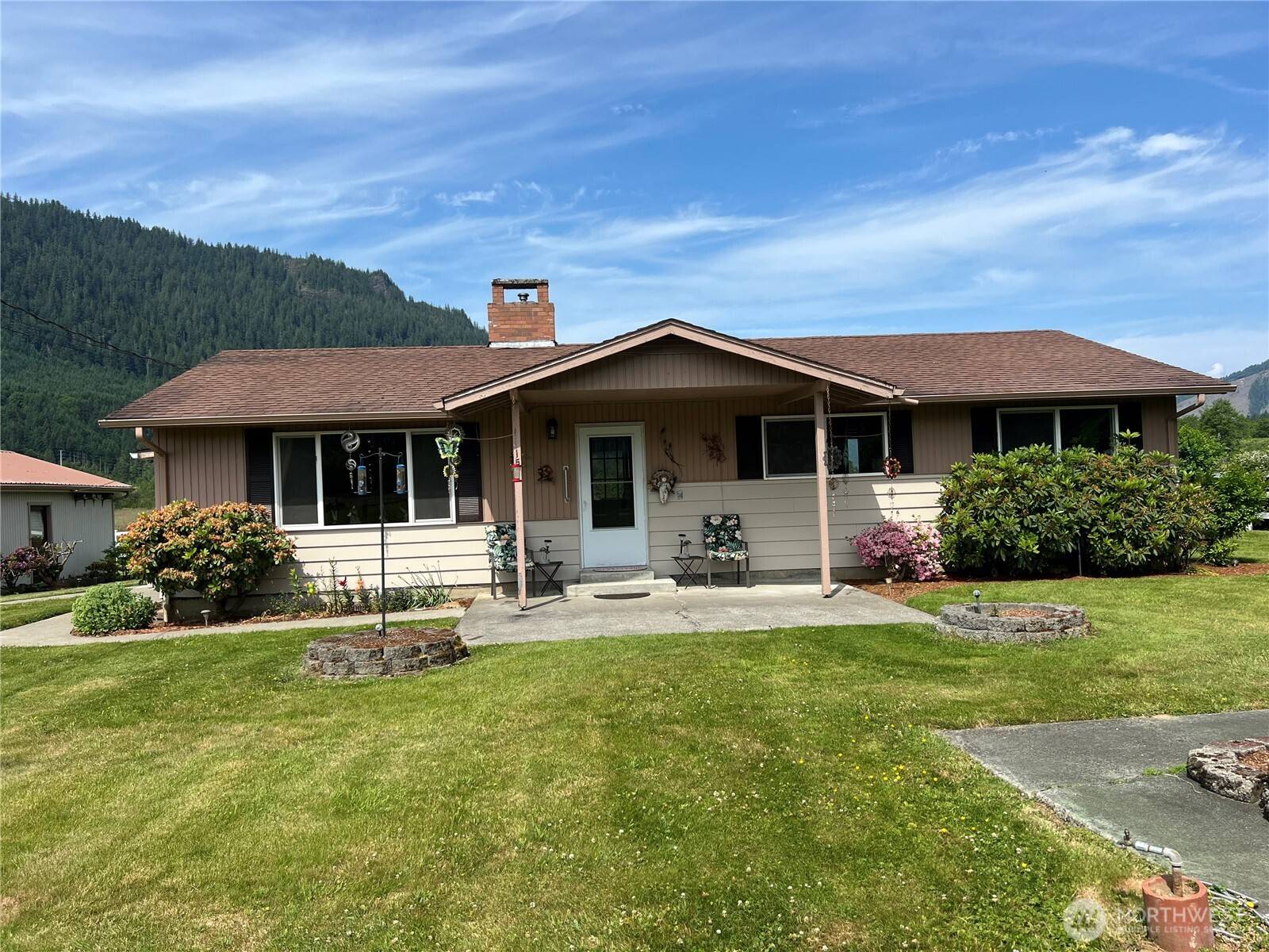 158 Skaggs Rd, Morton, WA 98356