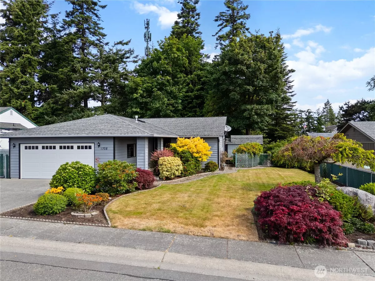 Anacortes, WA 98221,1708 24th Court