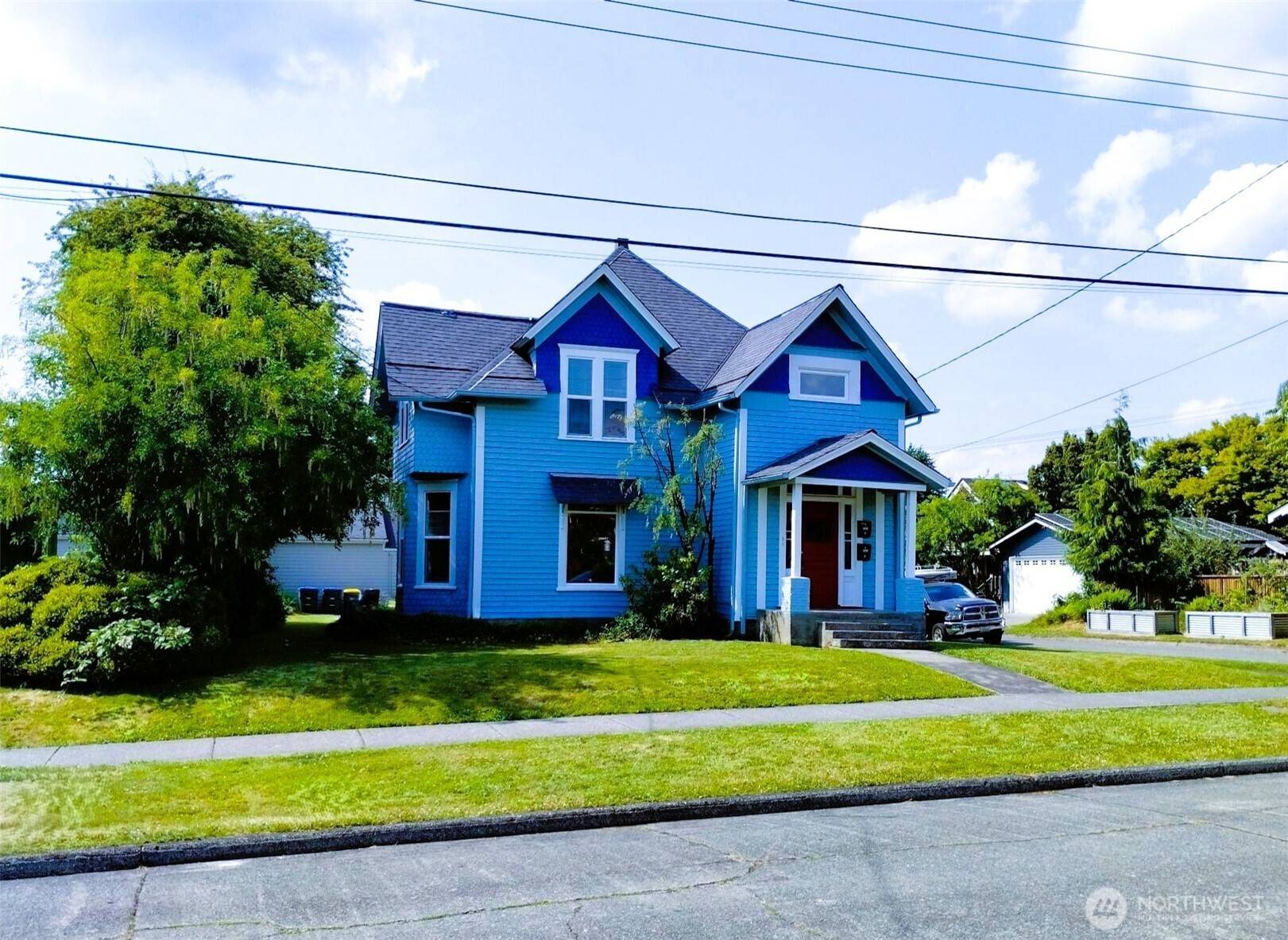 2523 H ST, Bellingham, WA 98225