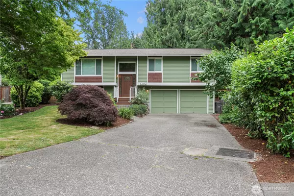 11404 110th AVE NE, Kirkland, WA 98033