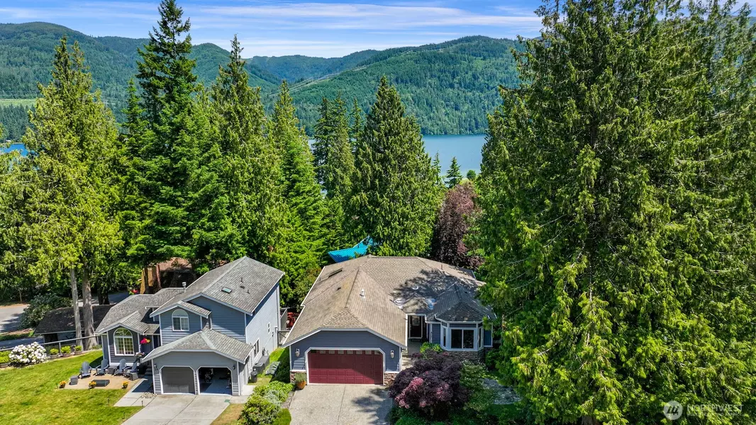 31 Longshore LN, Bellingham, WA 98229