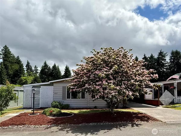 Olympia, WA 98516,2207 Alonda LN NE