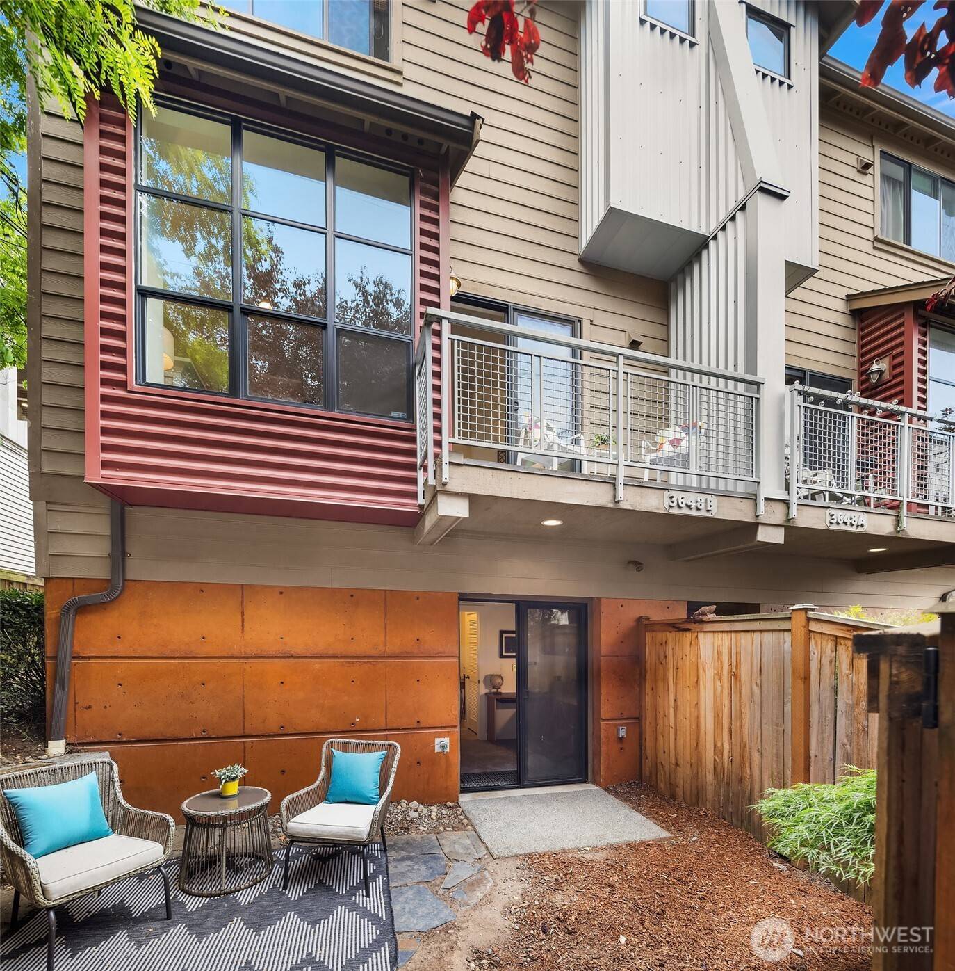 3648 Dayton AVE N #B, Seattle, WA 98103