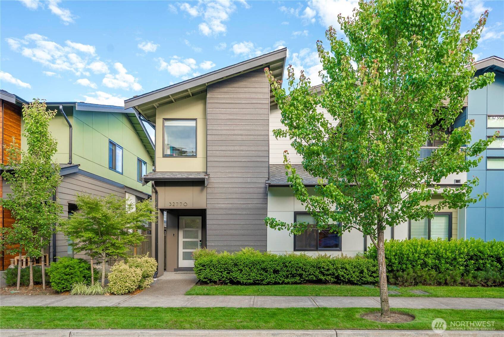 32770 Madrona AVE SE, Black Diamond, WA 98010