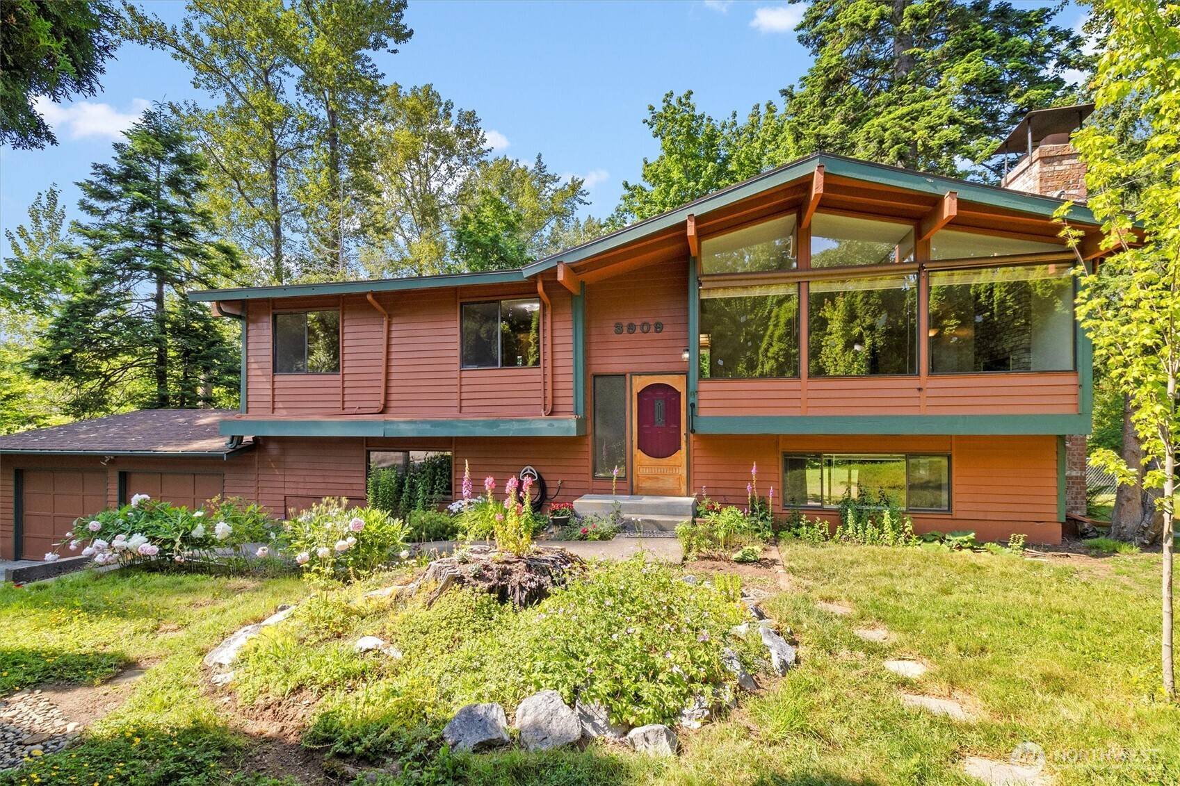 3909 Fielding AVE, Bellingham, WA 98229