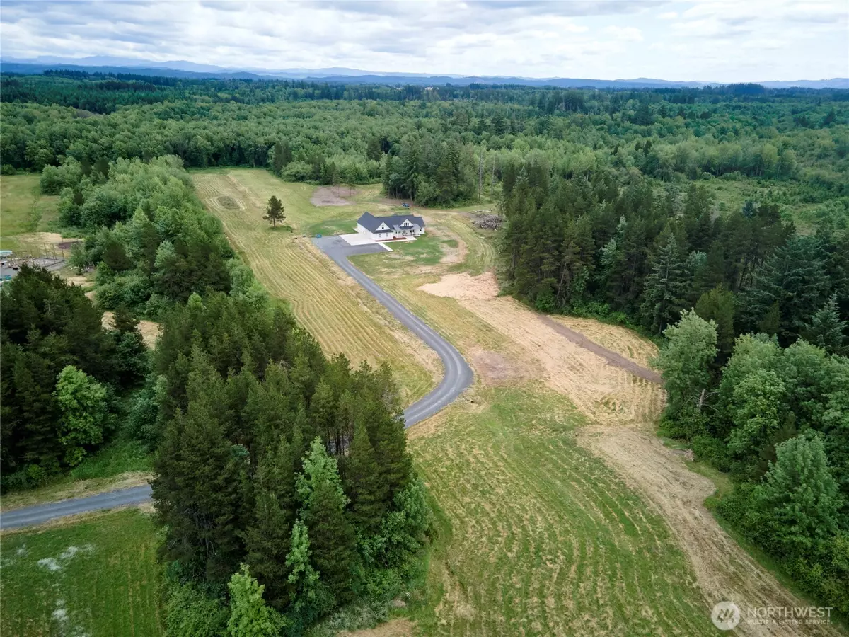 Winlock, WA 98596,161 Lacamas LN