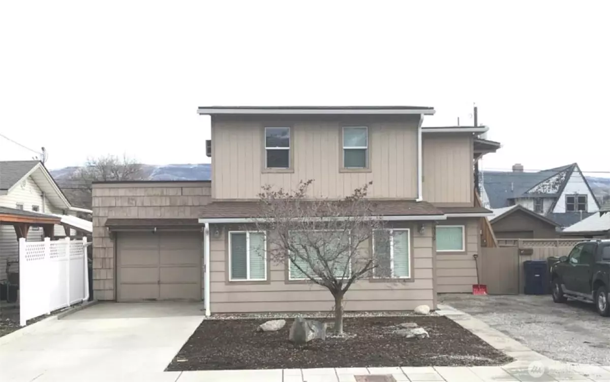 Wenatchee, WA 98801,339 Methow ST