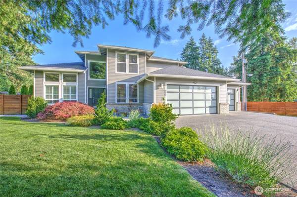 922 Chelan AVE NE, Renton, WA 98059