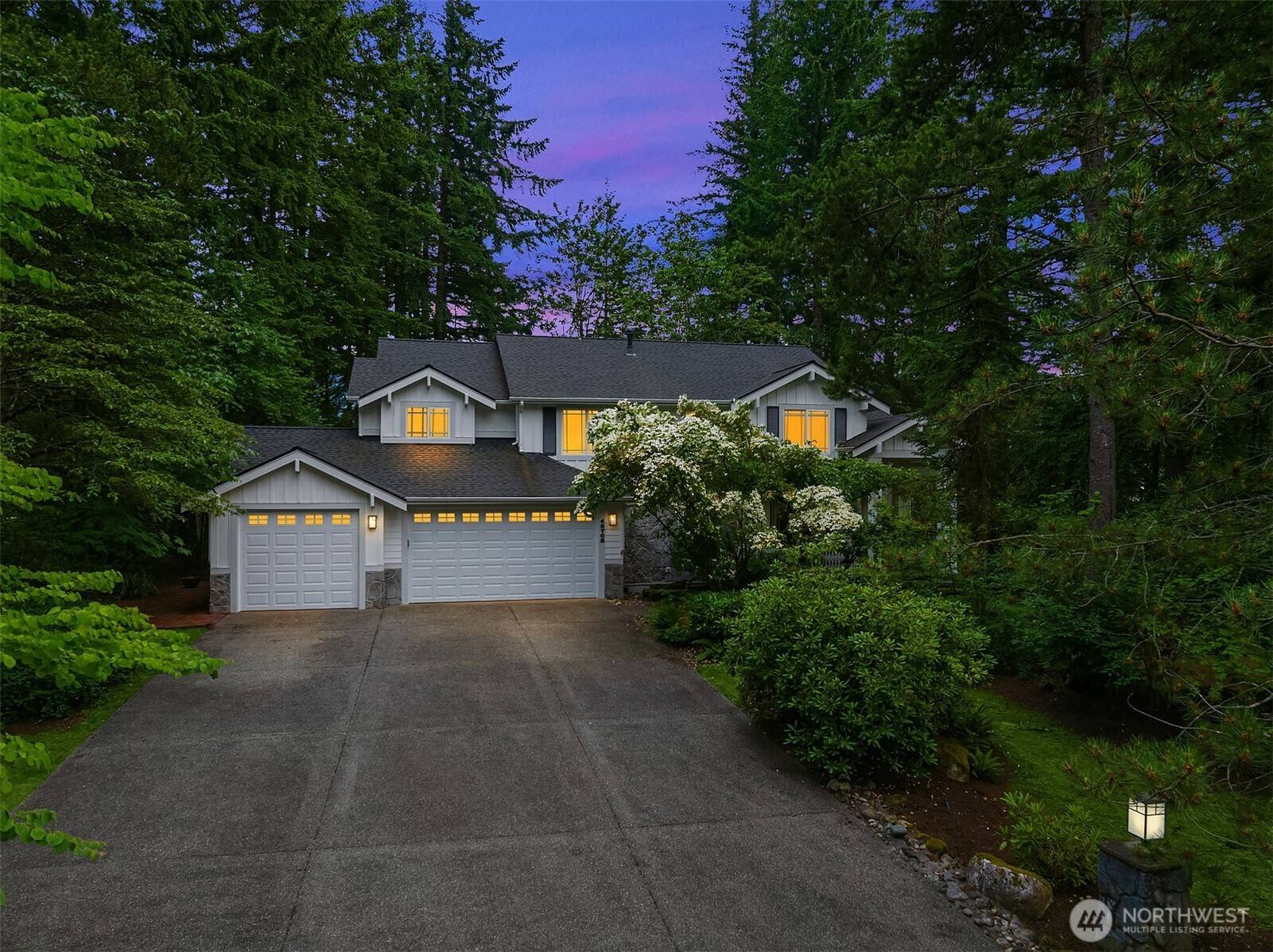 45703 SE 139th PL, North Bend, WA 98045