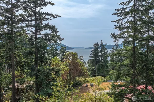 Orcas Island, WA 98245,211 Geer LN