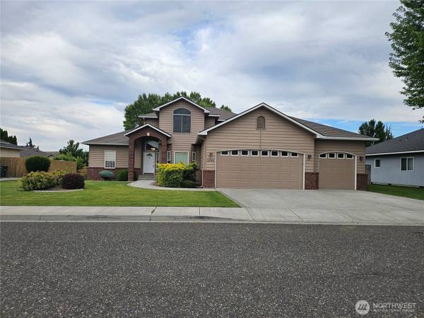 1240 Vintage RD, Richland, WA 99352