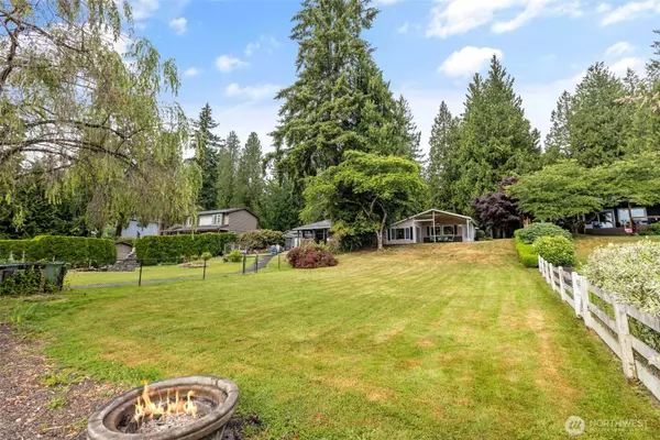 Kent, WA 98042,31089 E Lake Morton DR SE