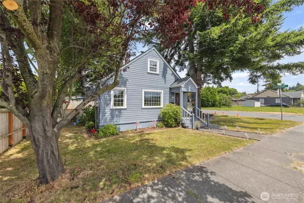 503 W Hazel ST, Mount Vernon, WA 98273