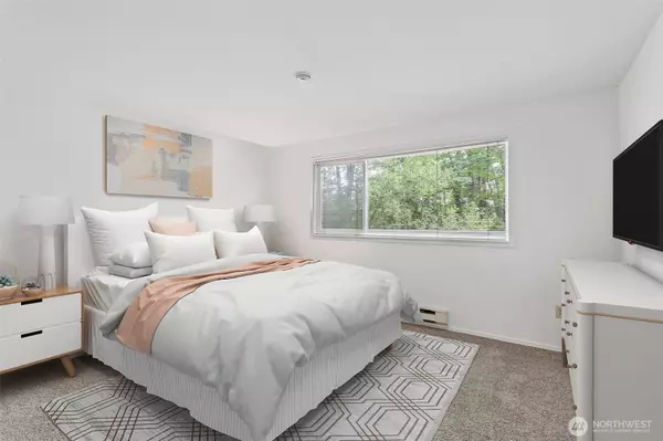 Redmond, WA 98052,15734 NE 70th Ct #15734