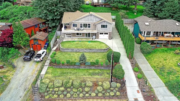 2102 256th ST NW, Stanwood, WA 98292