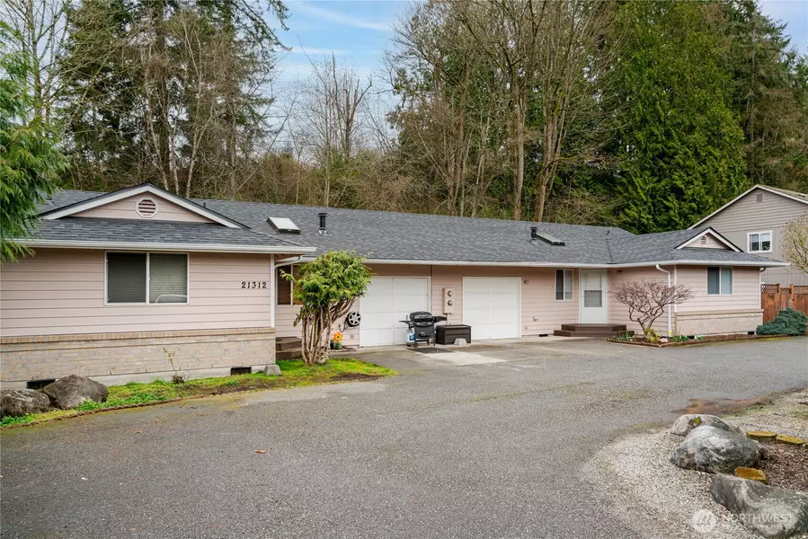 21312 87th AVE NE #1&2, Arlington, WA 98223