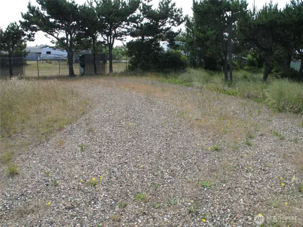 Ocean Park, WA 98640,34903 H PL