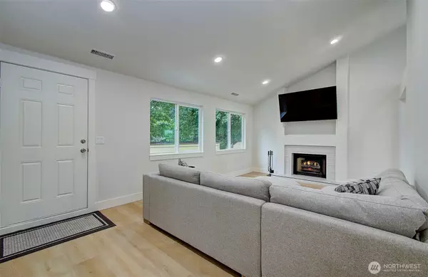 Vancouver, WA 98686,1611 NE 113th ST #421