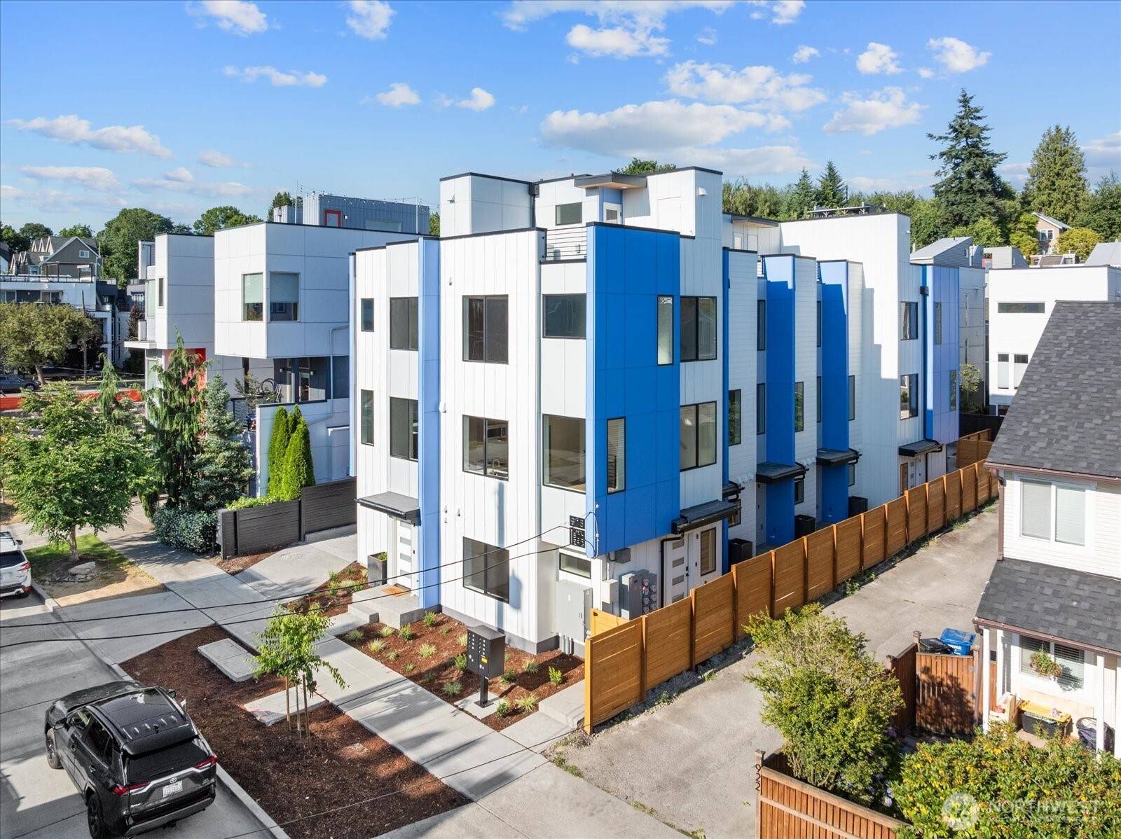 918 28th AVE S #C, Seattle, WA 98144