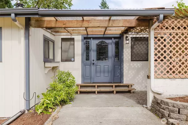Port Orchard, WA 98366,8424 SE Southworth DR
