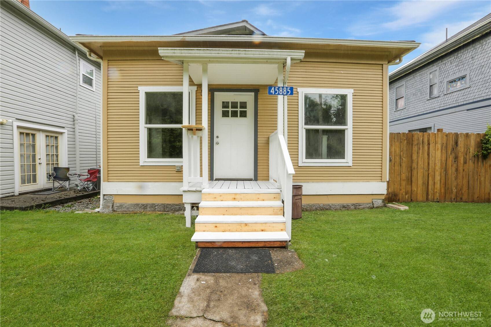 45885 Division ST, Concrete, WA 98237