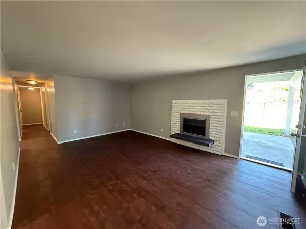 Des Moines, WA 98198,20603 7th AVE S