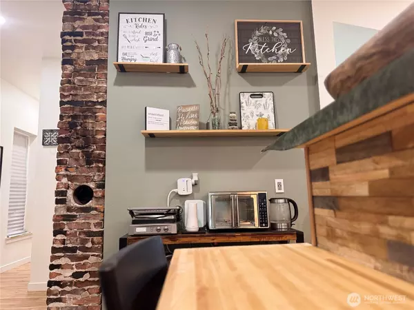 Bucoda, WA 98530,203 E 6th ST