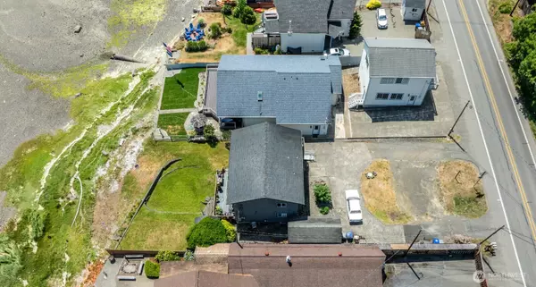Allyn, WA 98524,18280 E State Route 3