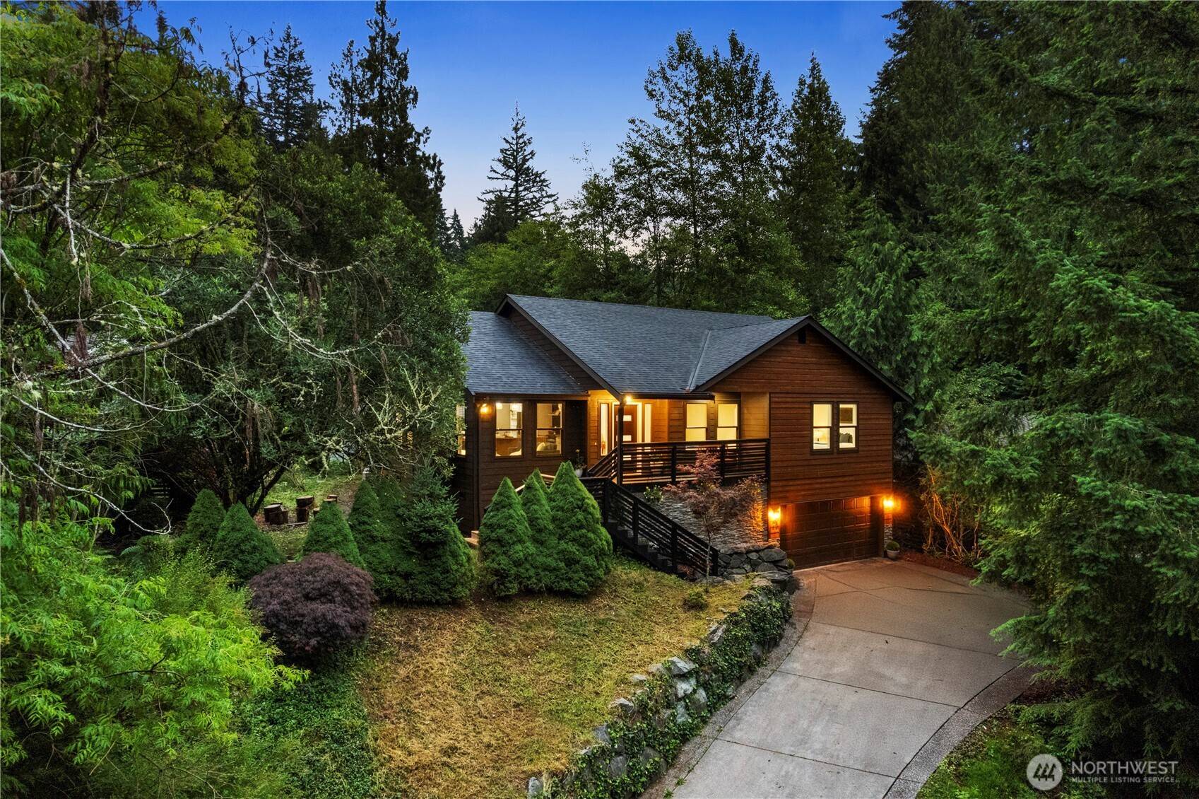 28 Lost Lake LN, Bellingham, WA 98229