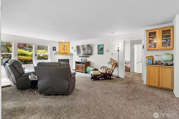 Bellingham, WA 98226,344 E Bellis Fair Pkwy