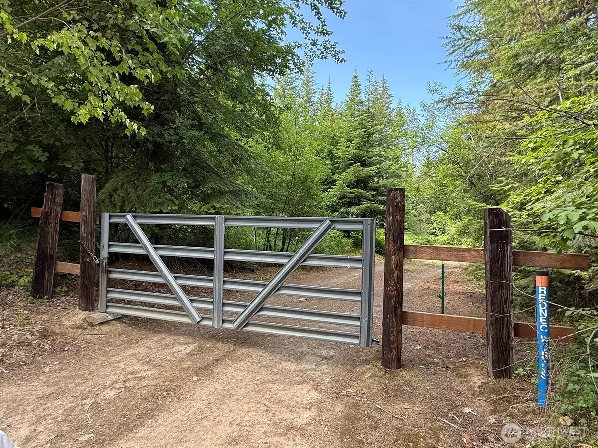 Walla Walla, WA 99362,0 Low Mountain Cabin Property