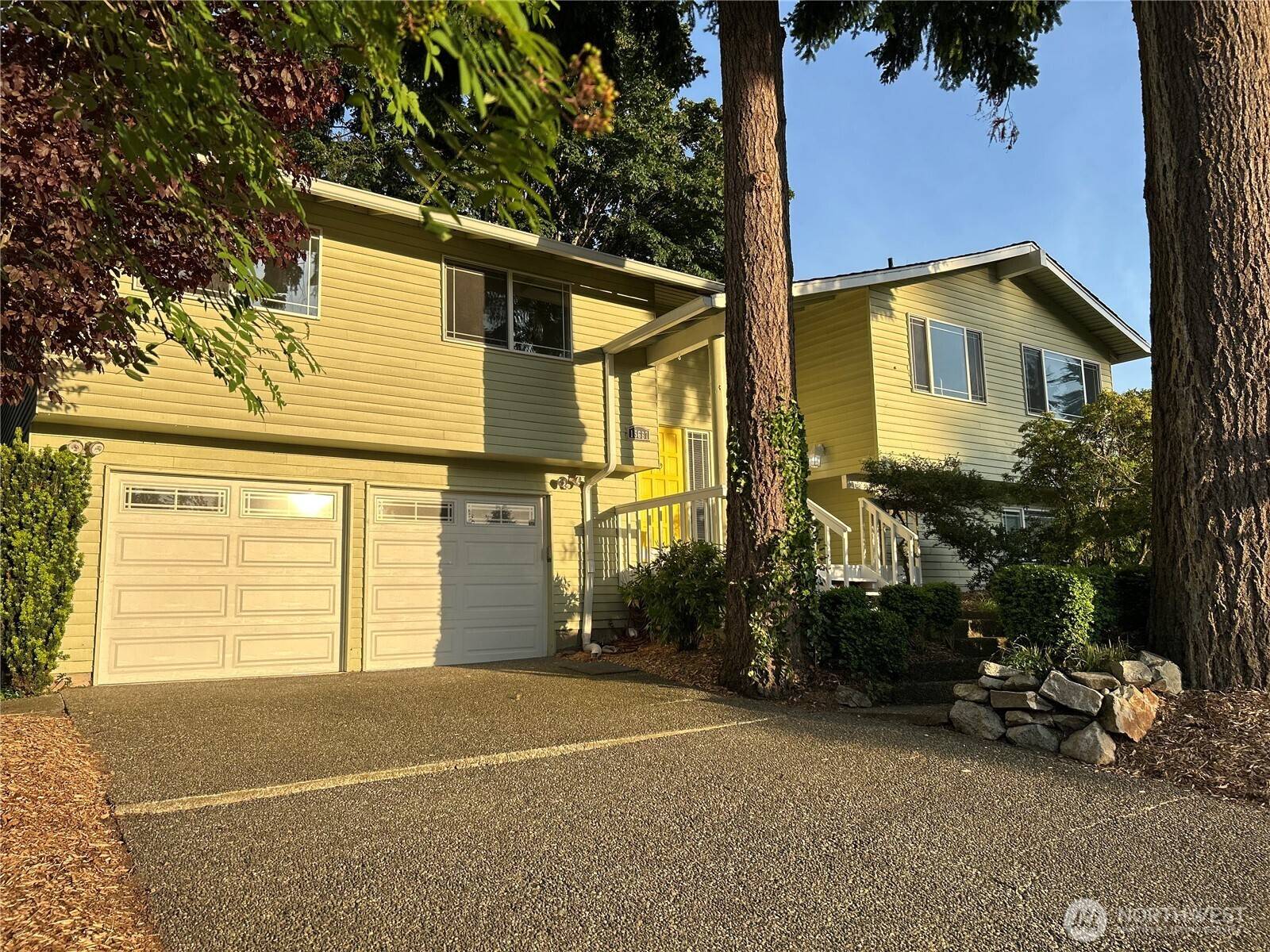 15667 SE Fairwood BLVD, Renton, WA 98058