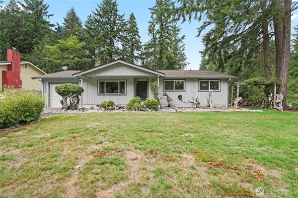 3200 NW Melody LN, Silverdale, WA 98383